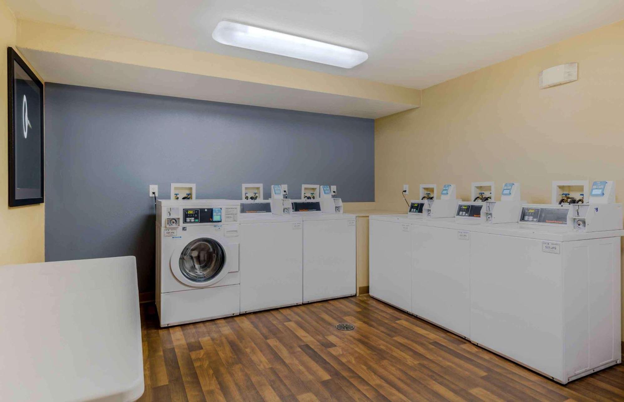 Extended Stay America Suites - Boston - Waltham - 52 4Th Ave Kültér fotó