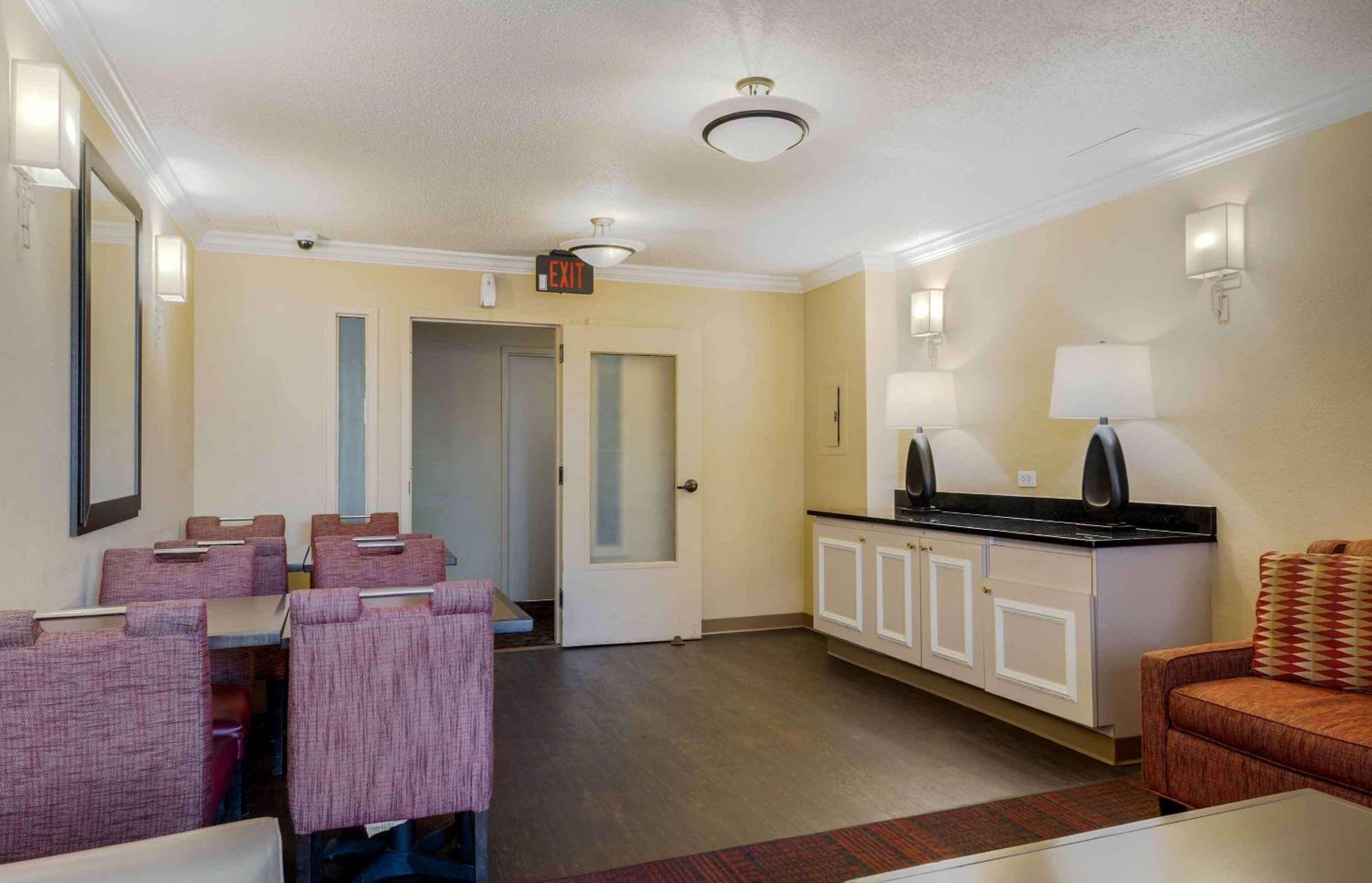 Extended Stay America Suites - Boston - Waltham - 52 4Th Ave Kültér fotó